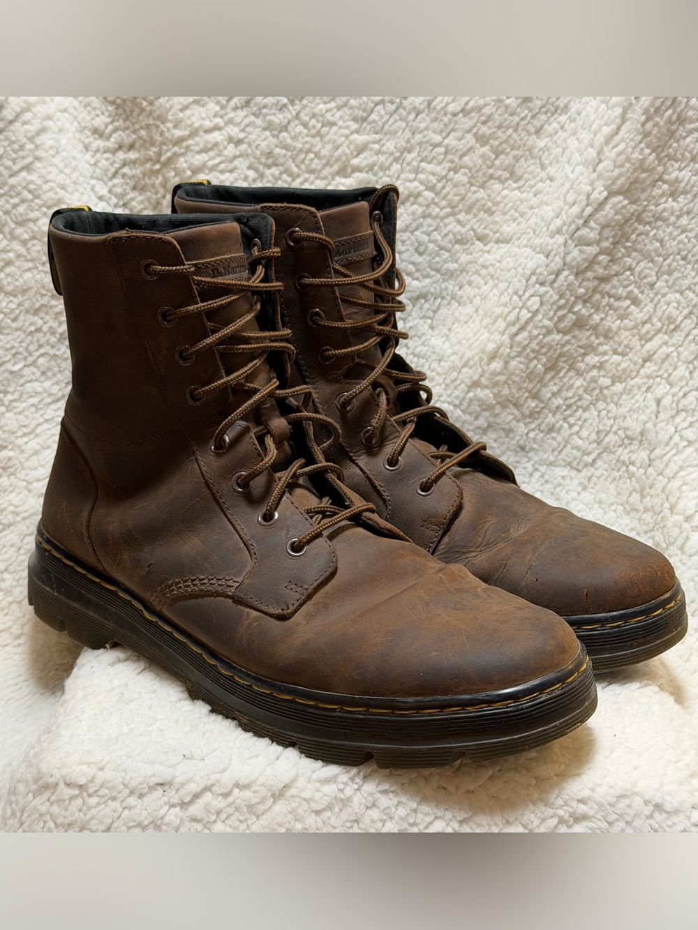 Dr. Martens Combs Crazy Horse Leather Casual
Boots Dark Brown Men’s Size 12